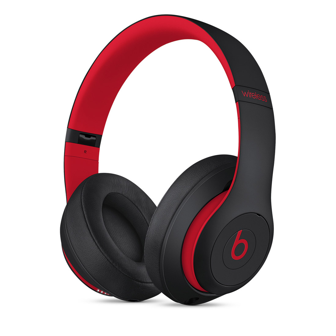 Beats Studio3 Wireless Over-Ear Headphones - Defiant Black/Red